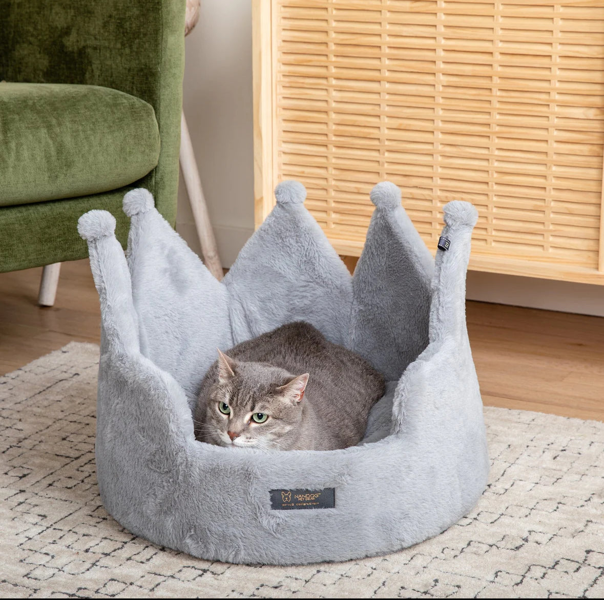 Nandog Crown Dog &amp; Cat Fun Bed Cloud Prive Collection - Royal Gray